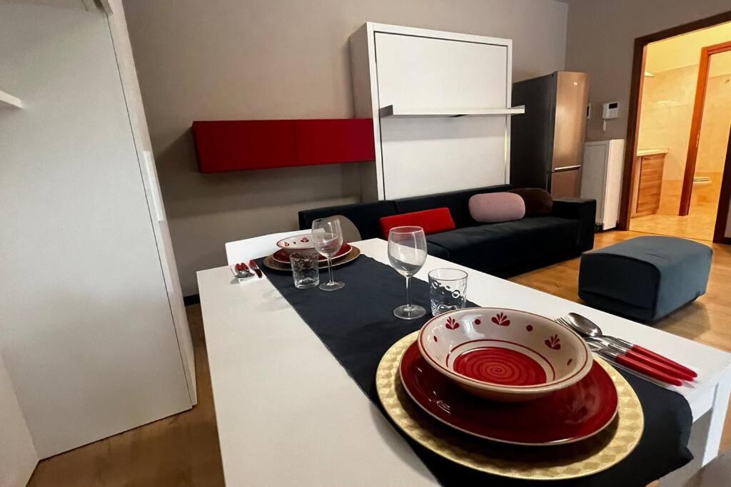 Urban House - Comfy Flat Navigli Milan Center公寓 外观 照片